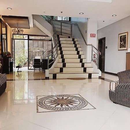 Peridot Suites Davao City Exterior foto
