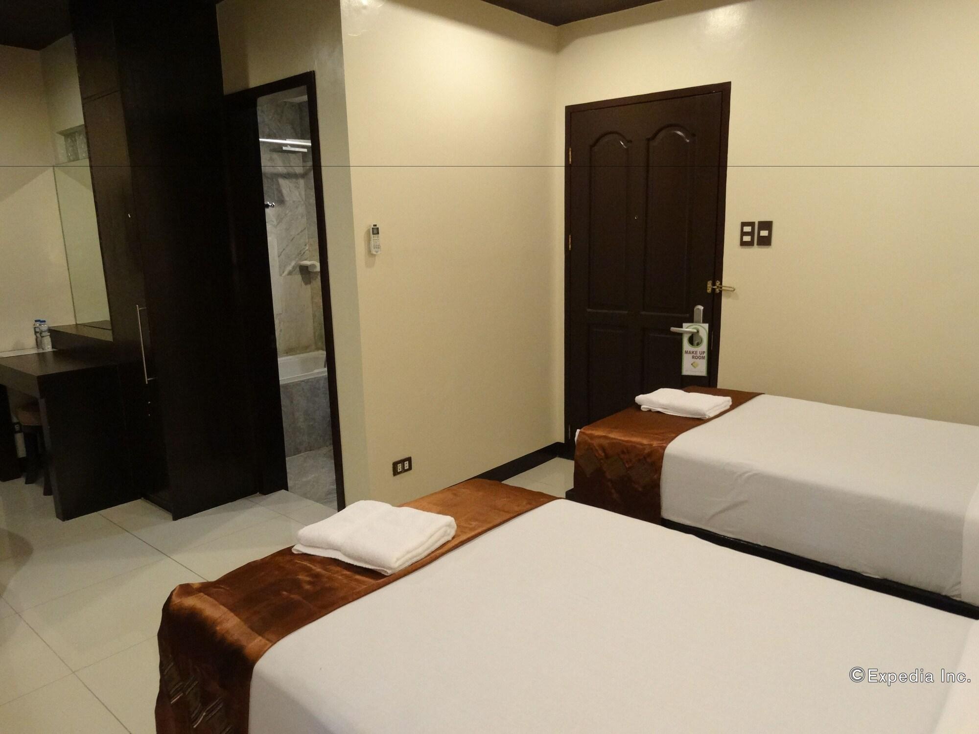 Peridot Suites Davao City Exterior foto